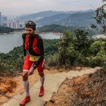 1 François D'Haene vainqueur HK 100 photo Philipp Reiter pour Salomon Running